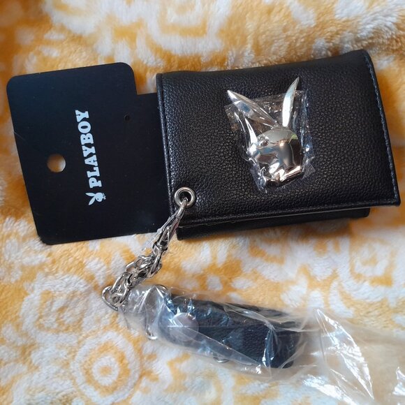 NWT Playboy Bunny Men's Wallet with Chain - Picture 1 of 6